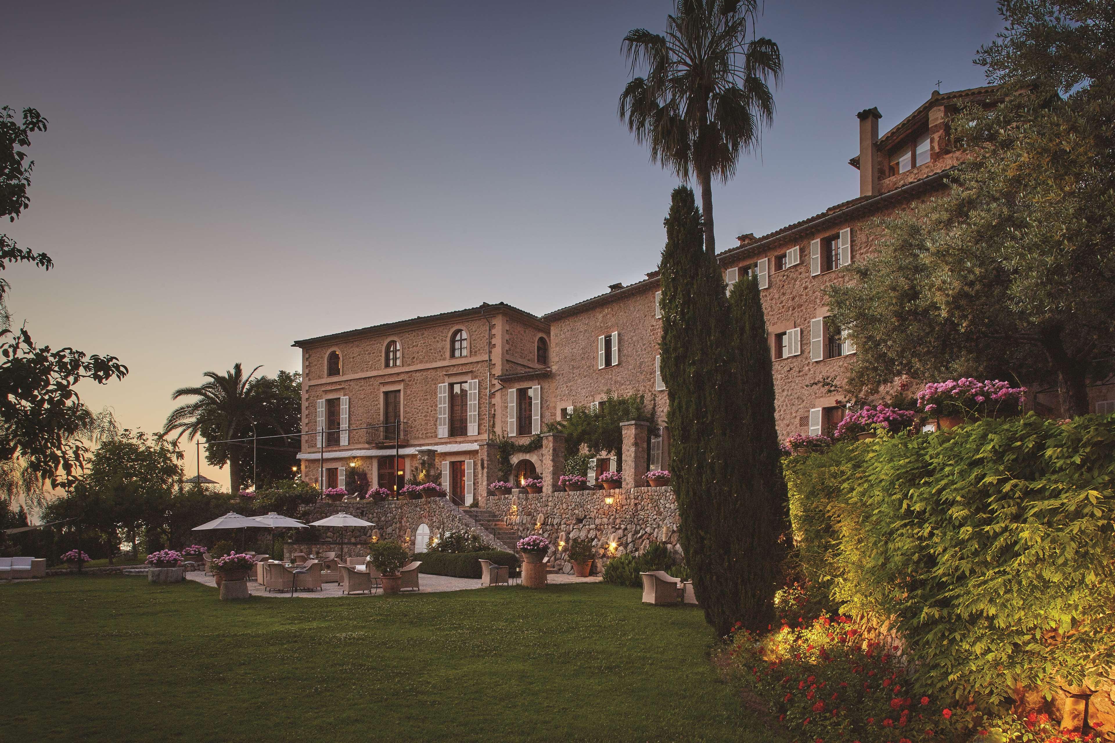 La Residencia, A Belmond Hotel, Mallorca Дея Екстериор снимка